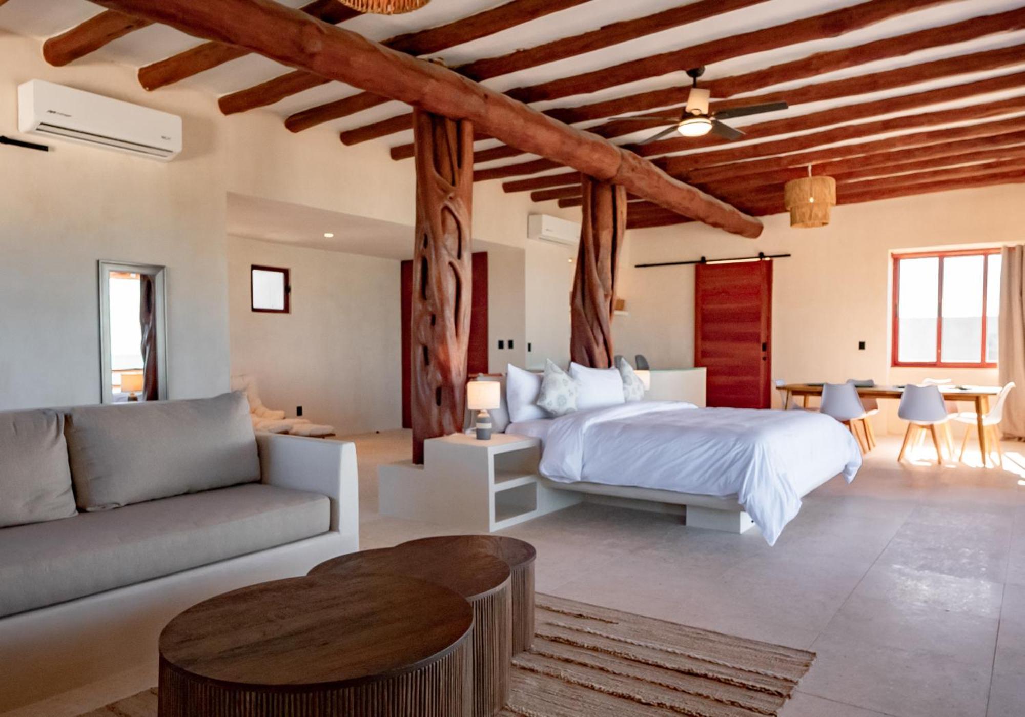 Beach Front Hotel Boutique Dk House Isla Holbox Room photo